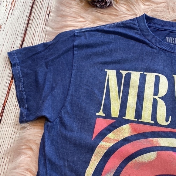 NWOT Nirvana Smiley Swirl Blue Unisex Short Sleeve Tee sz M - Picture 2 of 11